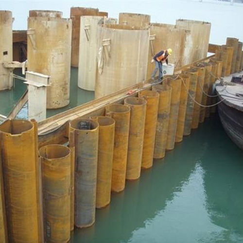 南宁钢护筒现场安装